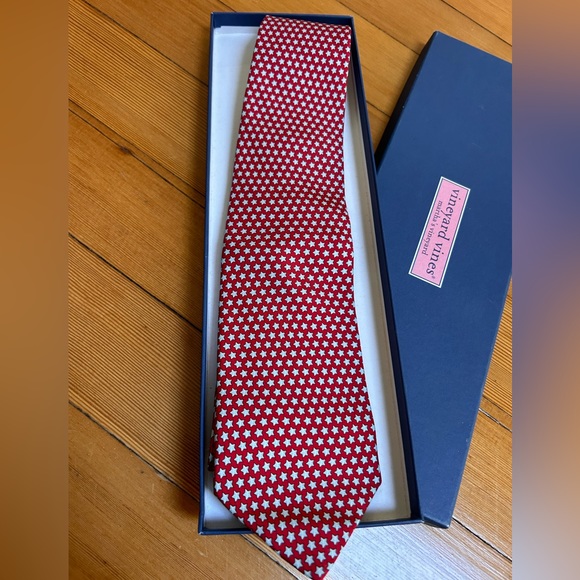 Vineyard Vines Other - NIB Never Worn Vintage Vineyard Vines 100% Silk Neck Tie